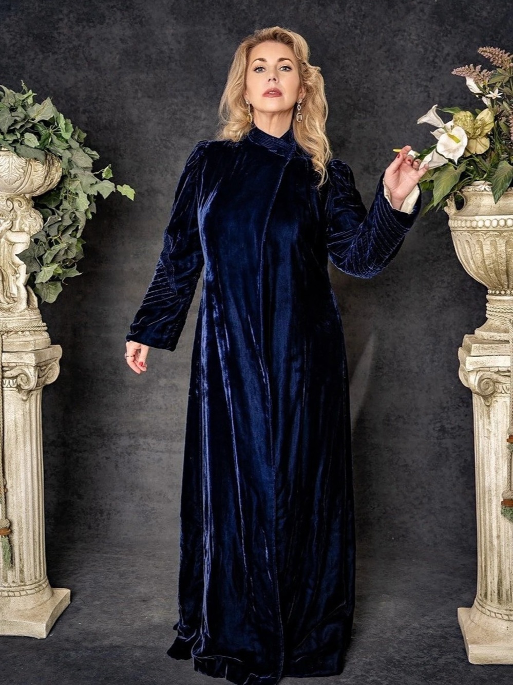 1940’s silk velvet opera Cape